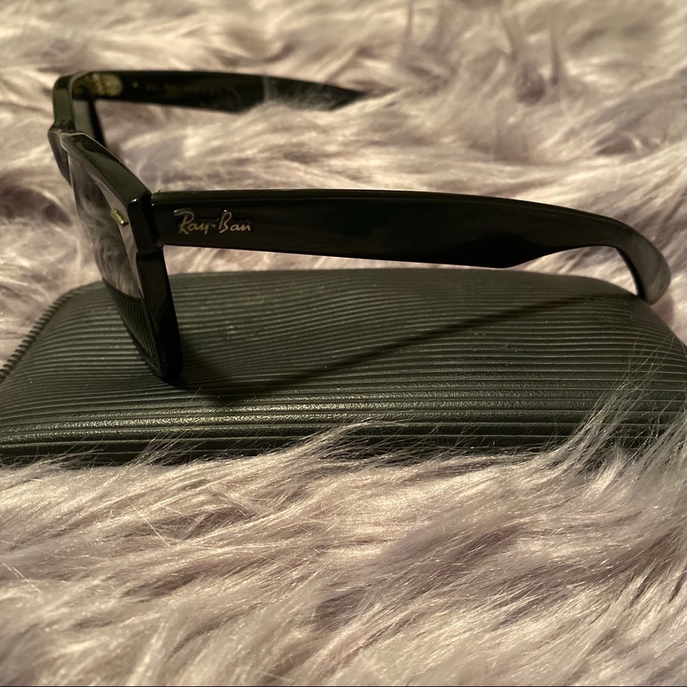 Vintage Ray Ban Wayferer II Sunglasses - Picture 2 of 14